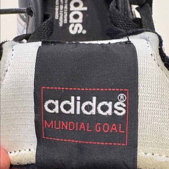 Adidas Gazelles - Picture 9 of 10